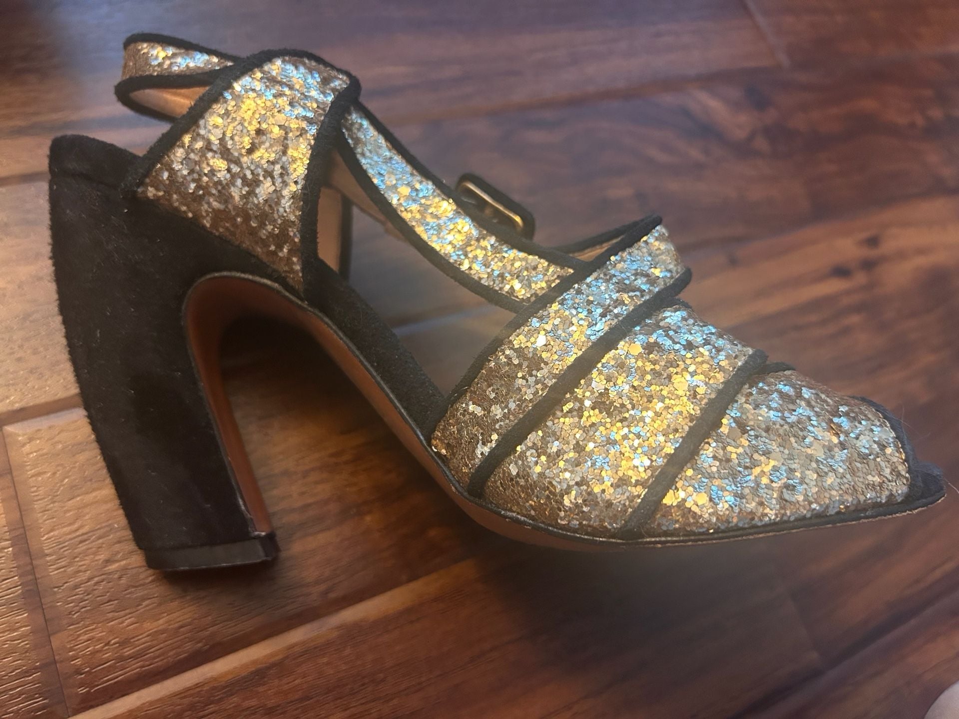 Luisa Barcelo (Anthropologie) Gold Glitter Peep Toe Buckle Heels, size 8 13