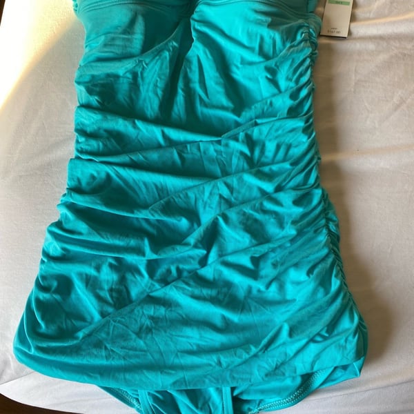 Carmen Marc Valvo Ruched Halter Swimsuit Aquamarine Size 8