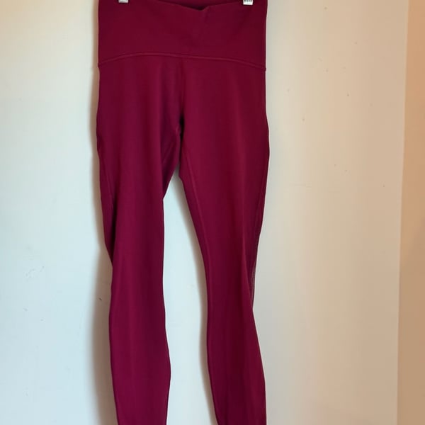 Lululemon Fast & Free High-Rise Tight – Size 4 | Deep Burgundy/Pomegranate