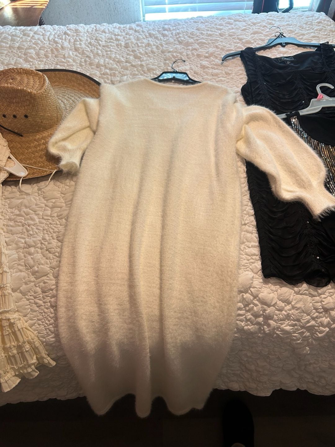 OVVABABY White Fuzzy V-Neck Button-Front Sweater Dress 4
