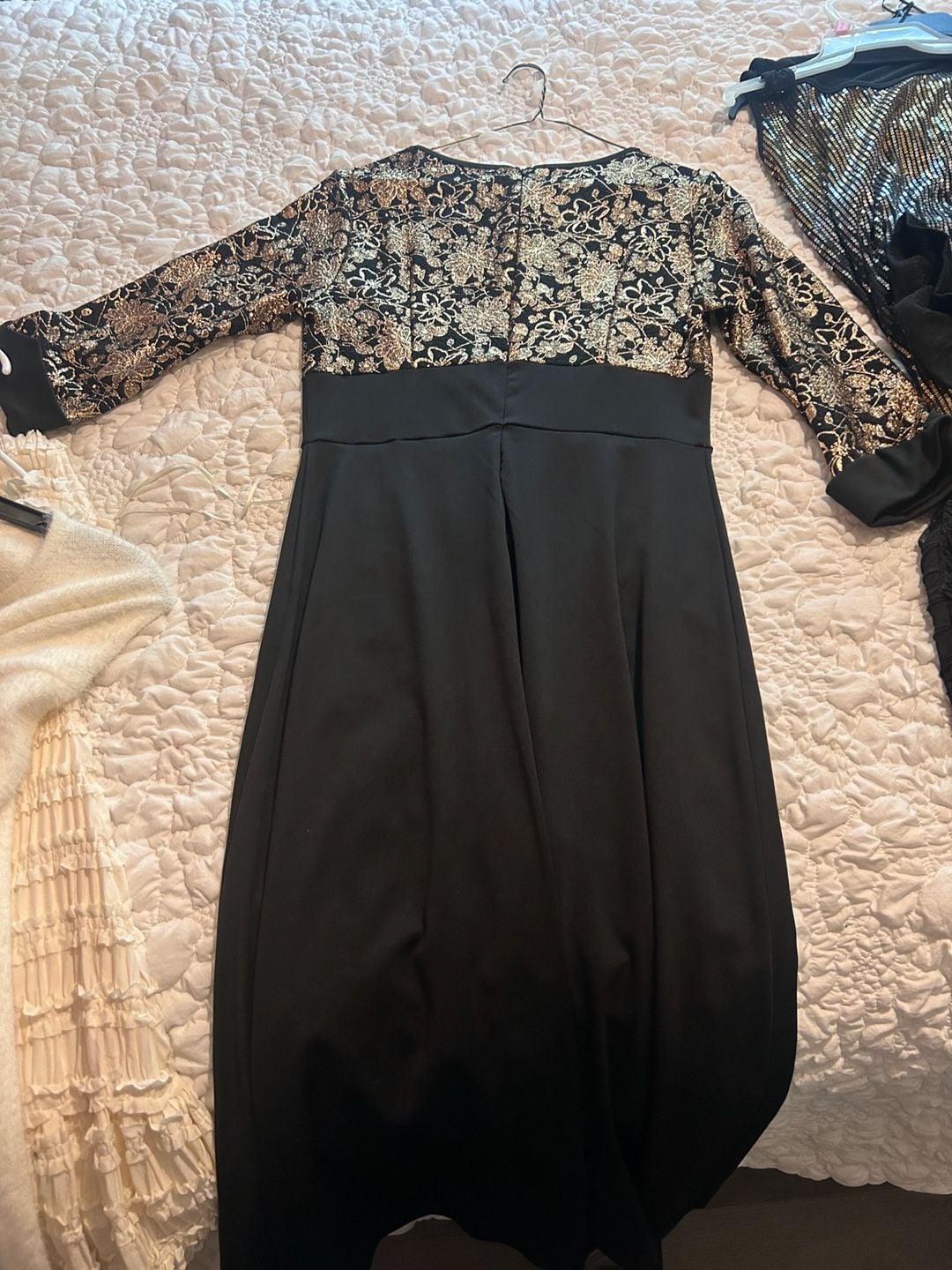Black and Gold Floral Metallic Button-Front Dress Size S 6