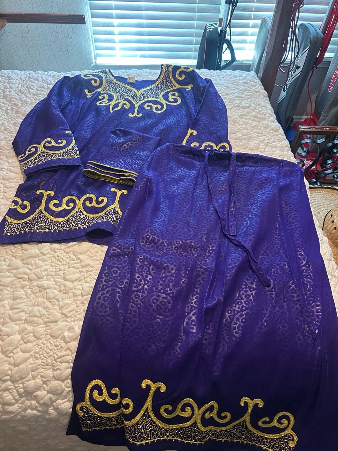 Traditional African Dashiki 3-Piece Set Tunic Pants and Headwrap Purple Gold 7