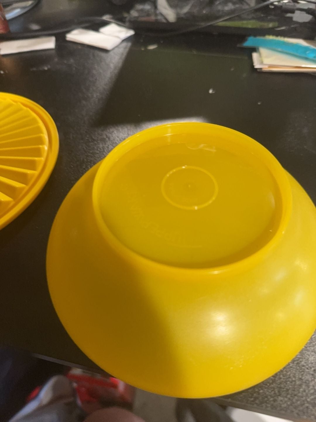 Vintage Tupperware Yellow Sunburst Bowl with Lid 4