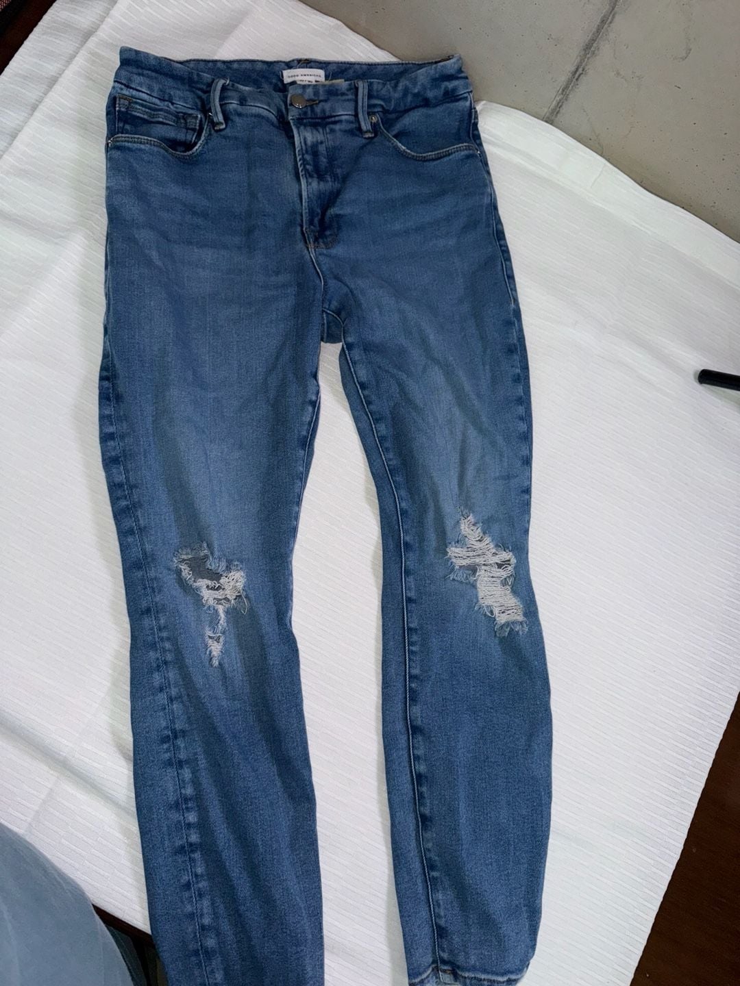 Good American Size 10/30 Distressed Skinny Jeans 5