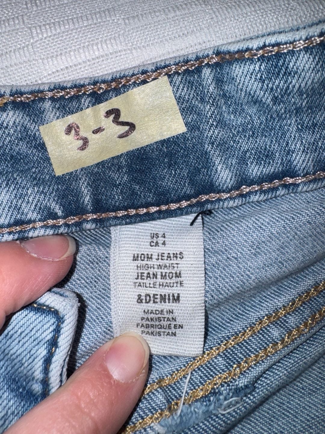 H&M Mom Jeans High Waist Size 4 4
