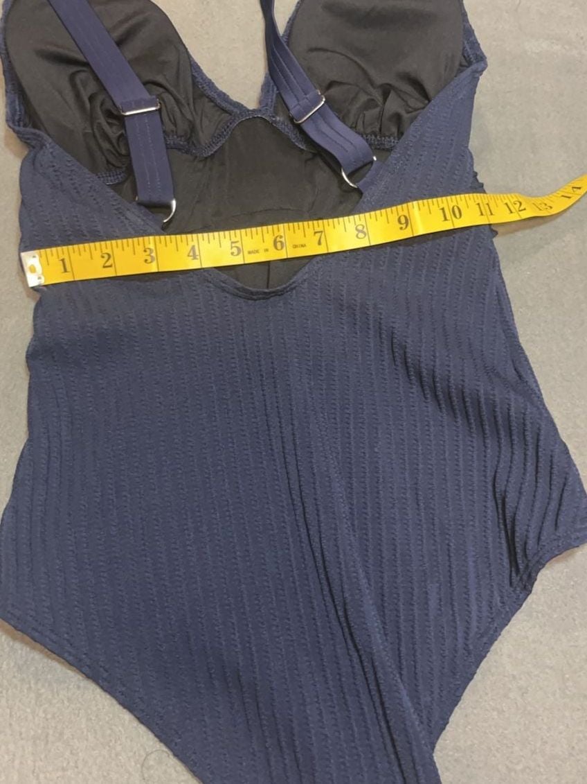 CUPSHE Women's Navy Blue Ribbed Twist Front One-Piece Swimsuit Size M 8