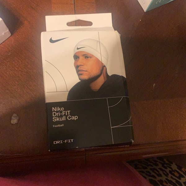 Nike Dri-FIT Football Skull Cap
