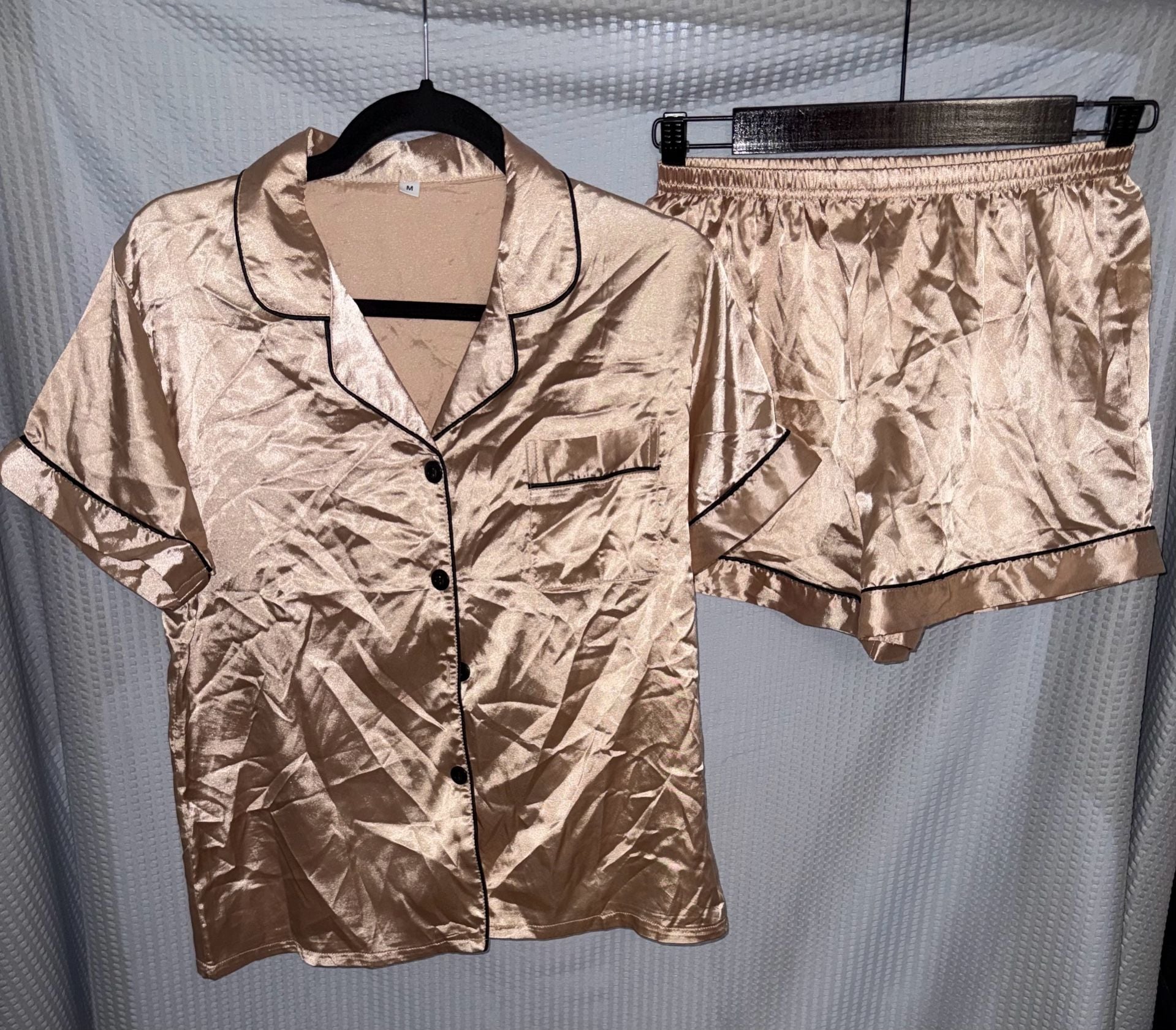 Women's Satin Pajama Set Champagne Short Sleeve Button Down Shorts Size M 1