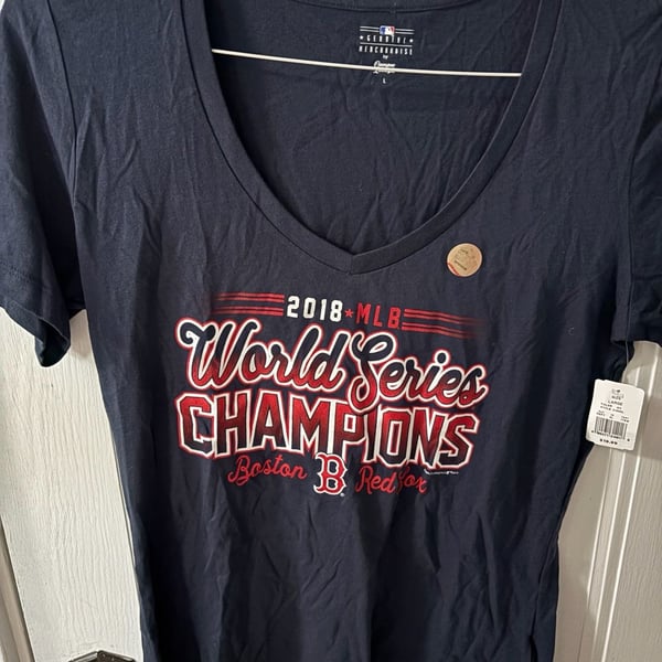 Campus Lifestyle Boston Red Sox 2018 World Series Champions T-Shirt Size Large
