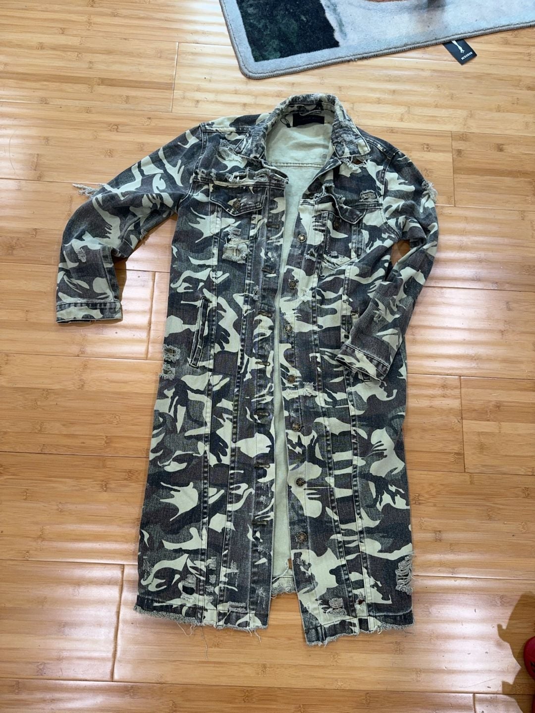 Mustard Seed Women's Distressed Camo Long Denim Jacket Size S 2