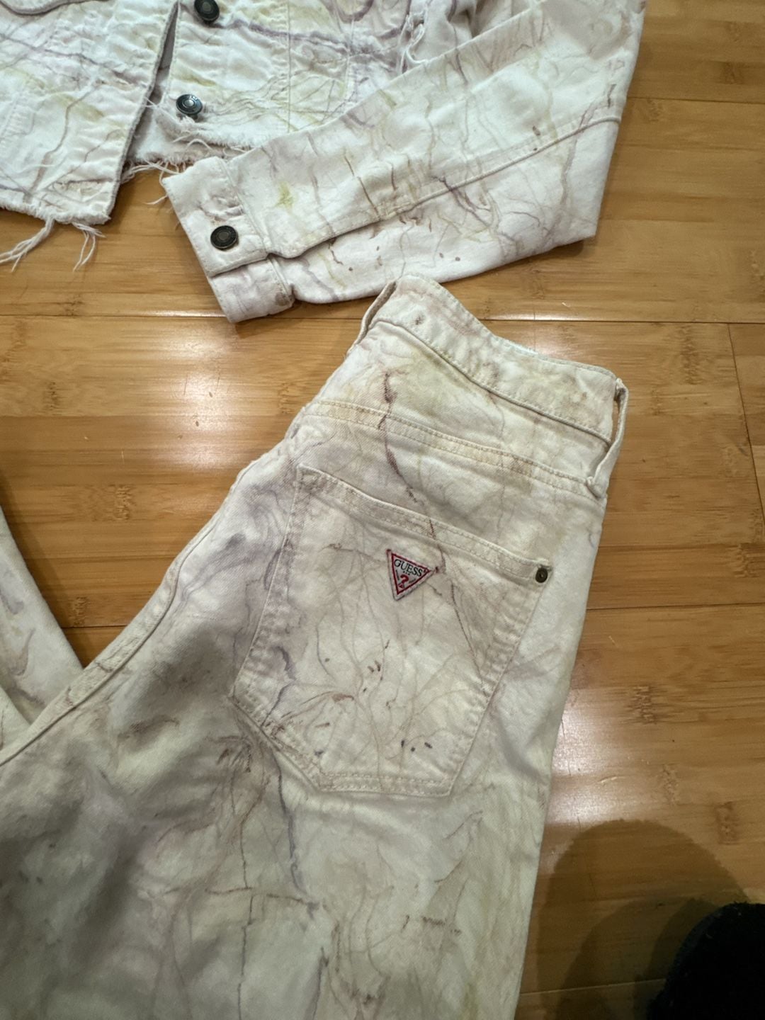 Guess Marble Print Cropped Jacket and Mom Jean Set Size M/26 4