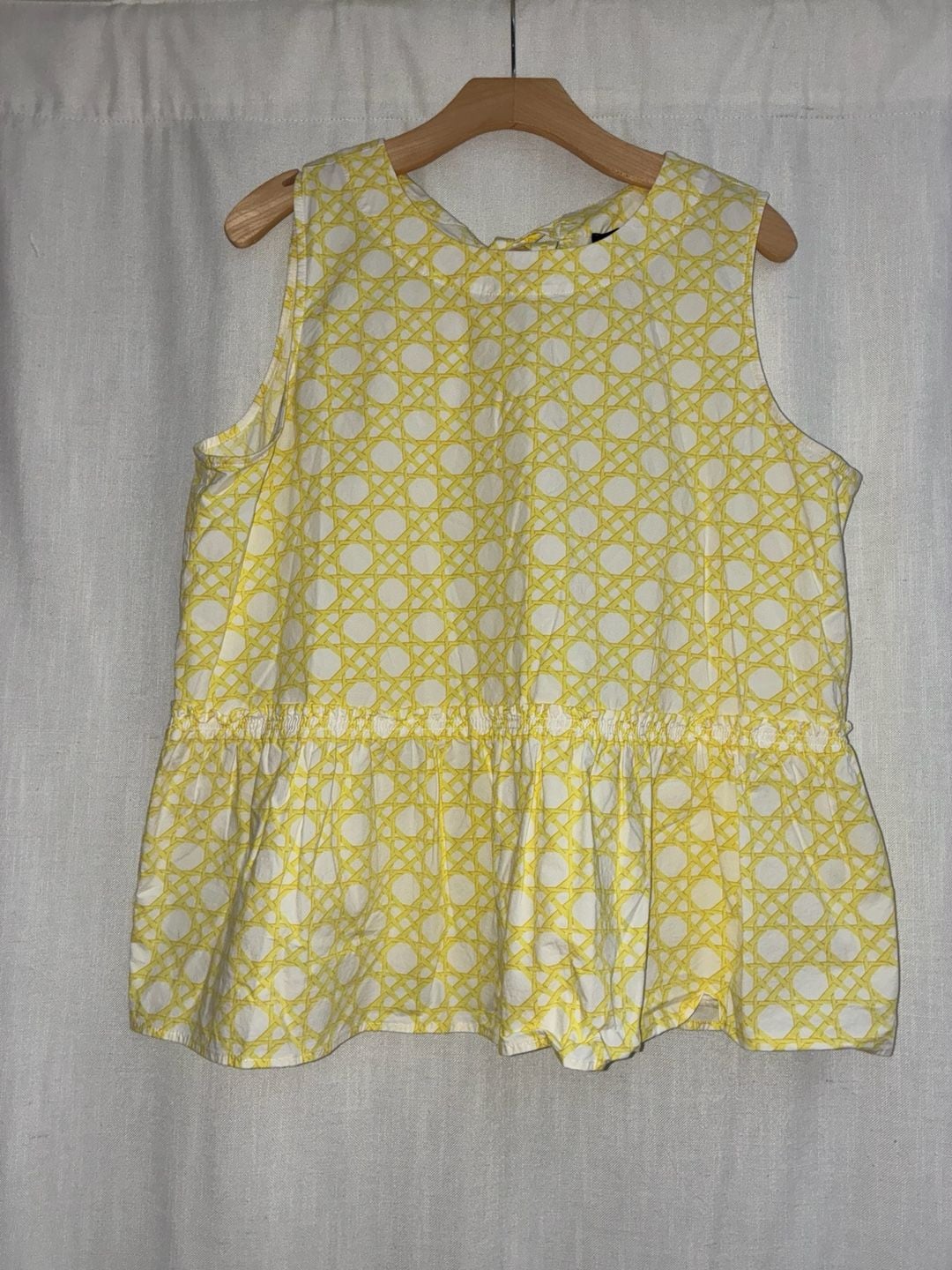Ann Taylor Sleeveless Peplum Top Yellow White Cane Print Size XL 2