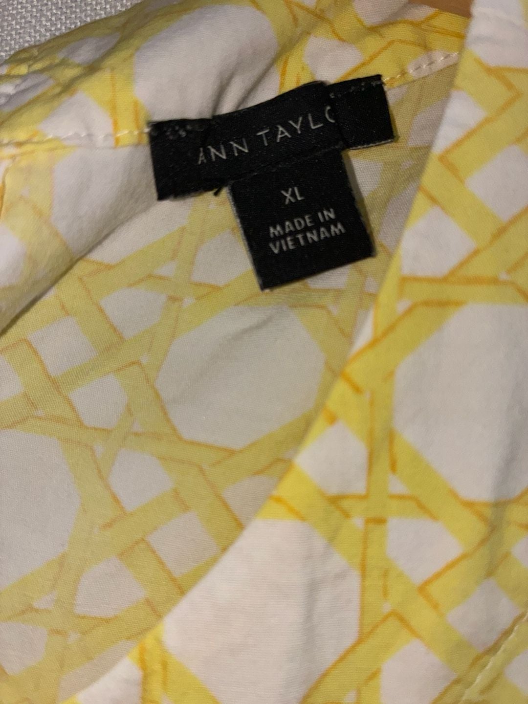 Ann Taylor Sleeveless Peplum Top Yellow White Cane Print Size XL 5
