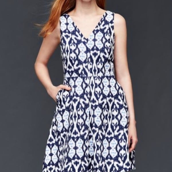 Gap Blue and White Coastal Ikat Print 100% Linen Lined Sleeveless Dress Sz 10