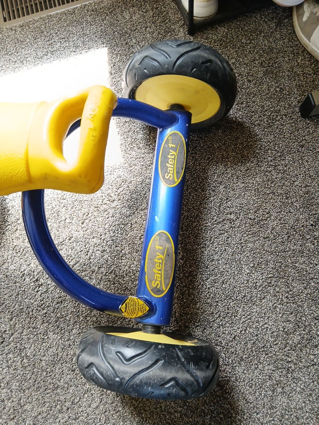 Safety 1st Toddler Tricycle Blue and Yellow 2