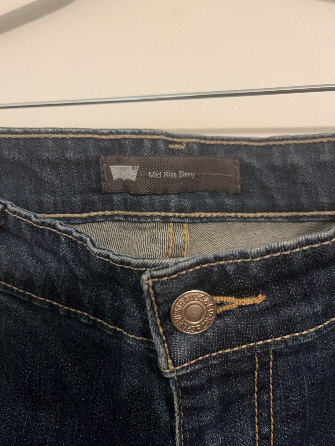 Levi's Mid Rise Skinny Jeans 32x30 3