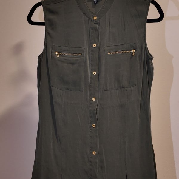 Bebe Olive Green Sleeveless Button-Down Tunic Blouse Small