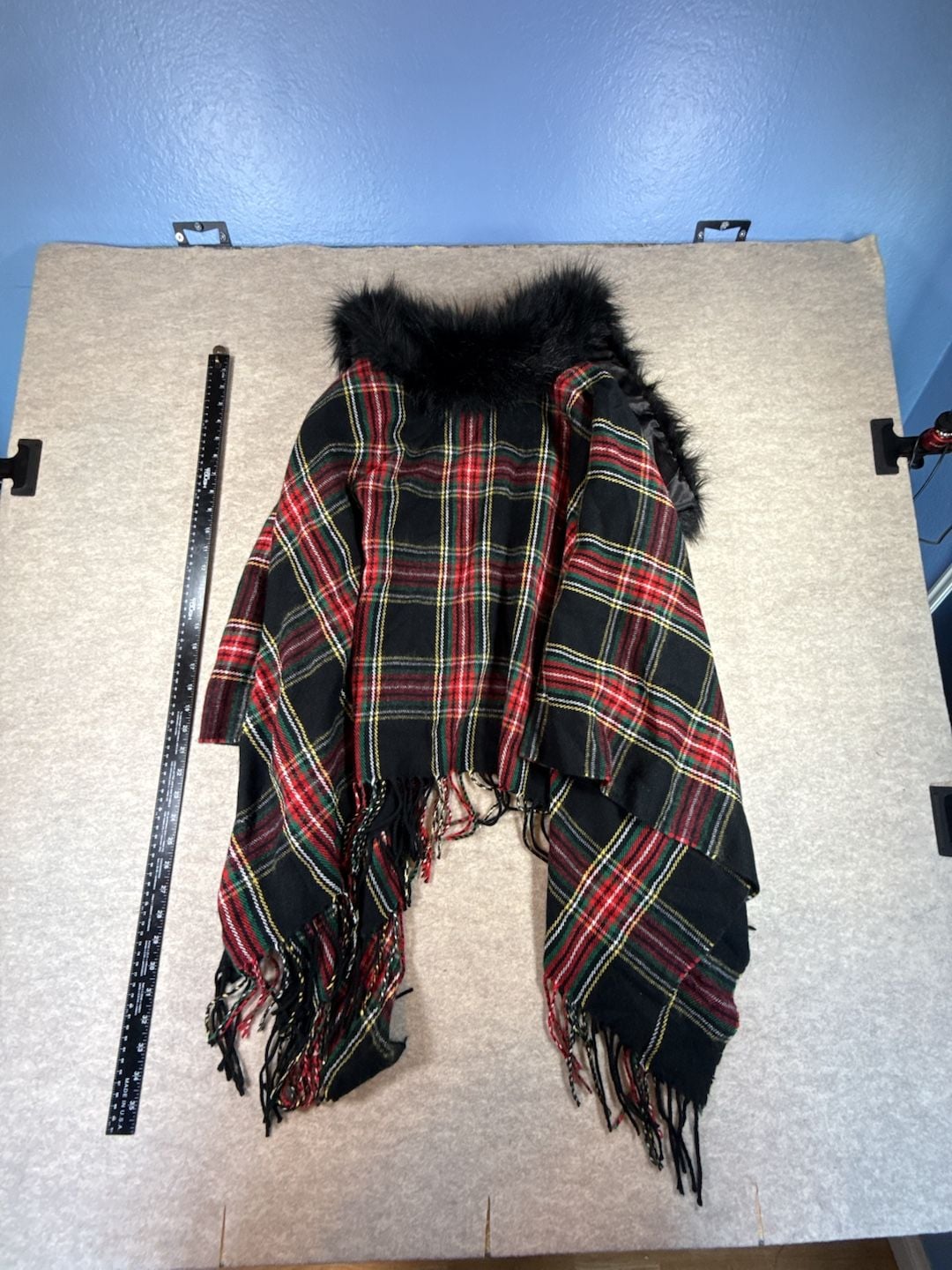J Crew Tartan Plaid Wrap Shawl Faux Fur Collar Fringe One Size Black Red Green 7