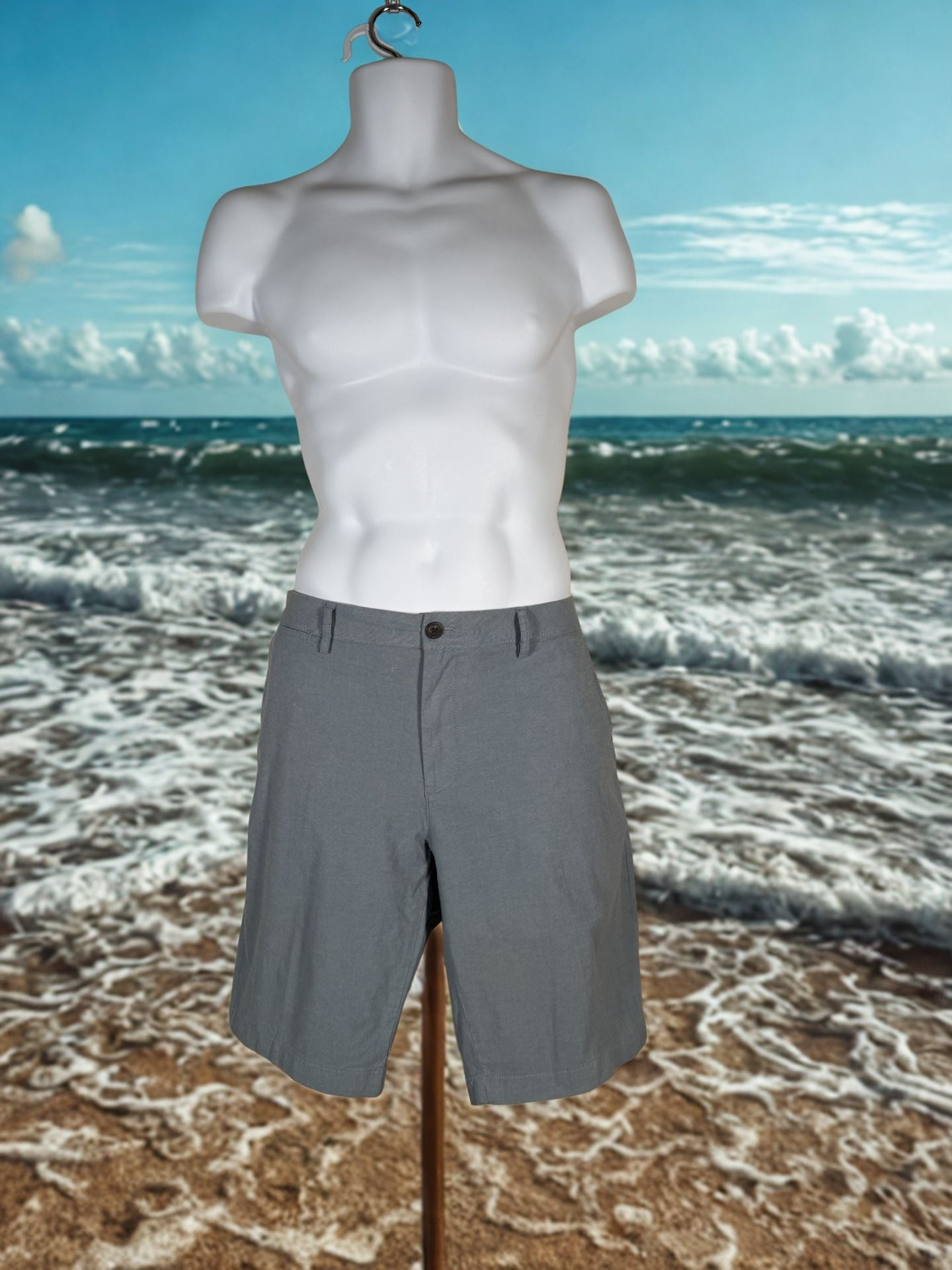 Goodthreads Men's Gray Flat Front Chino Shorts Size 34 5