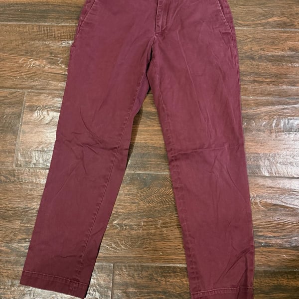 Banana Republic Tapered Fit Chinos Burgundy 32x30