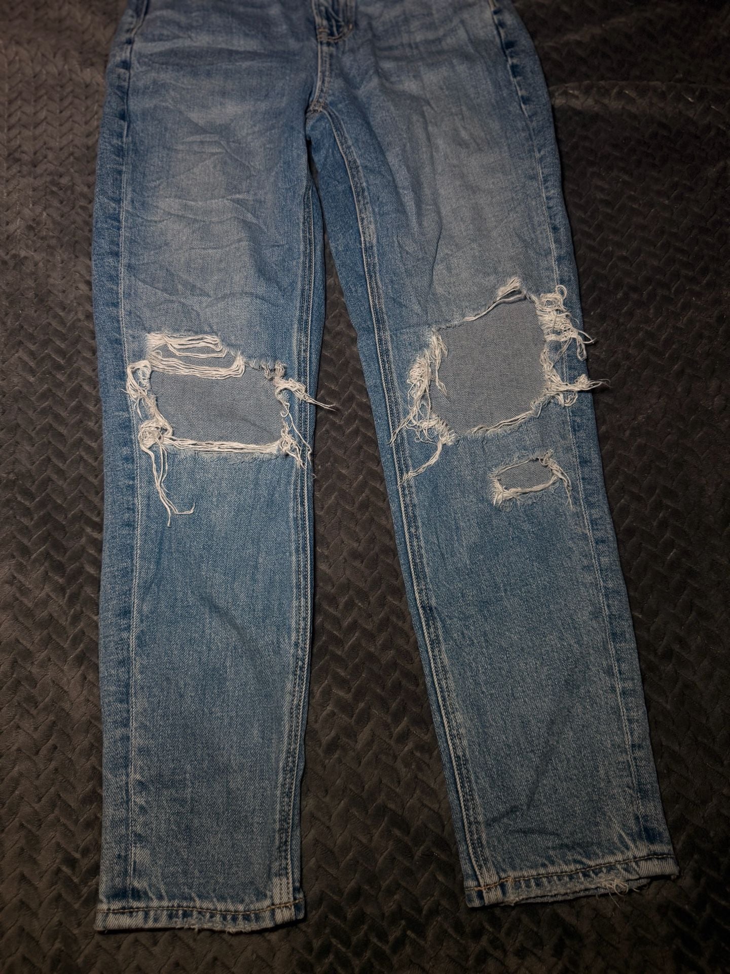 American Eagle Straight Leg Distressed Jeans Size 000 Short 3