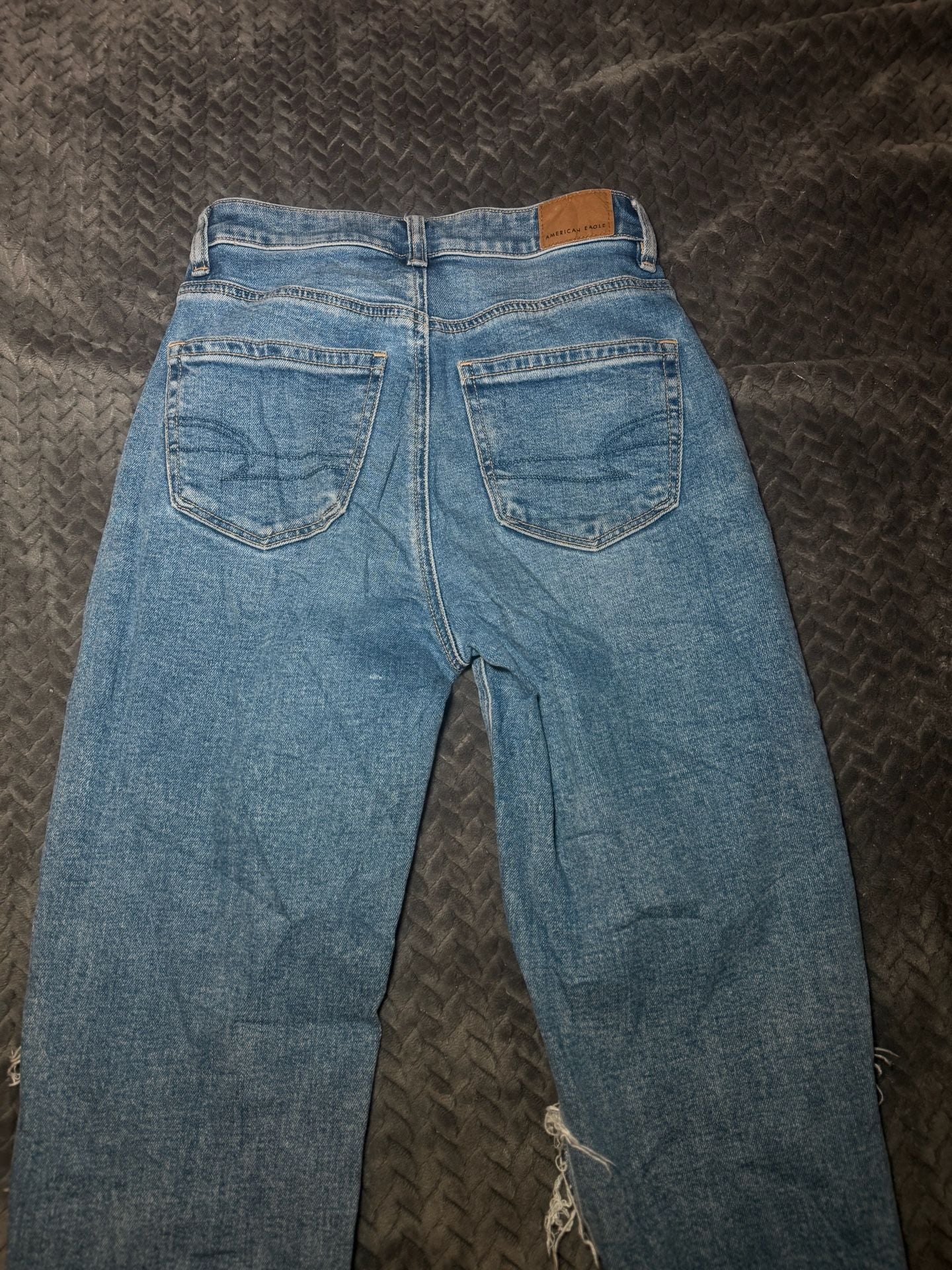 American Eagle Straight Leg Distressed Jeans Size 000 Short 5