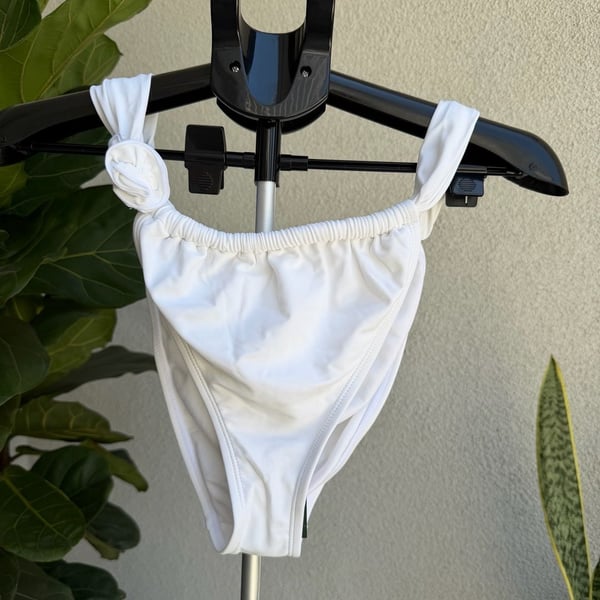Wild Fable White Removable Rosette Low Rise High Leg Bikini Bottoms XL