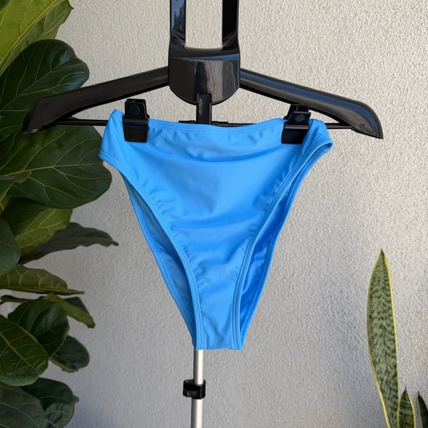 Wild Fable High Waist Extra High Leg Cheeky Bikini Bottoms Blue Size XS (0-2)