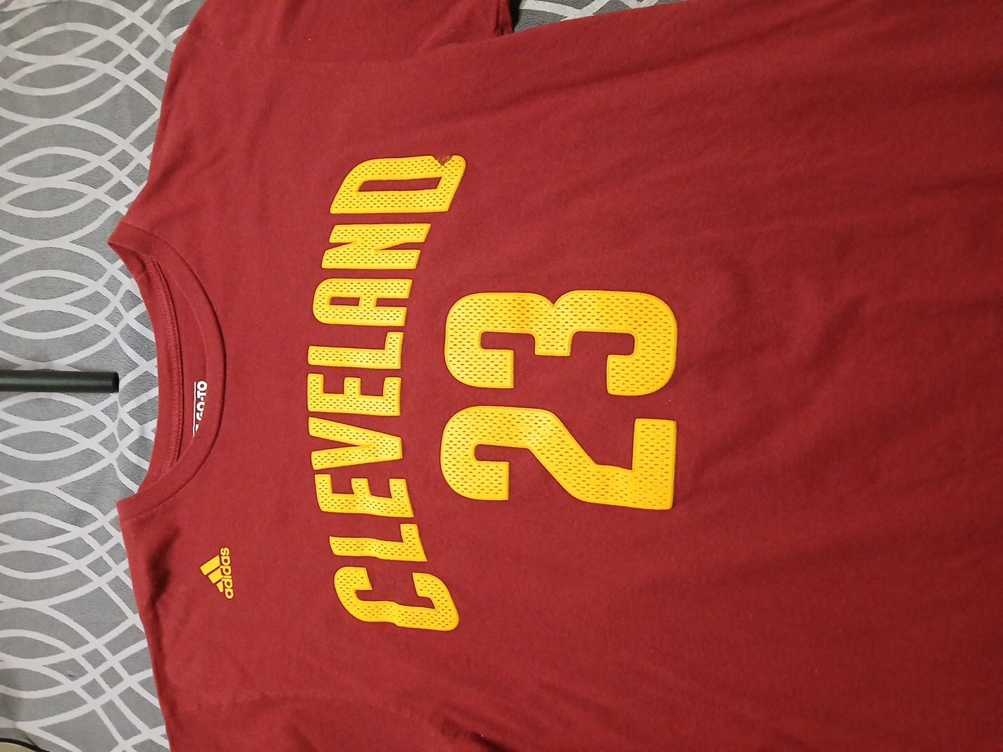 Adidas Cleveland Cavaliers LeBron James 23 The Go-To Tee Size Large 3