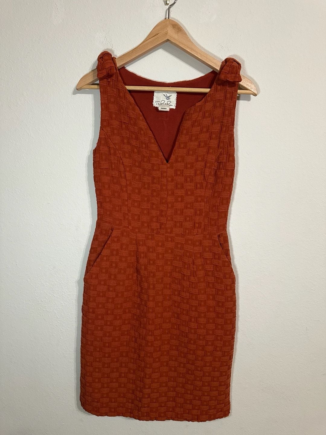 Tabitha Size 2 Rust Orange Textured Sleeveless Sheath Dress 2