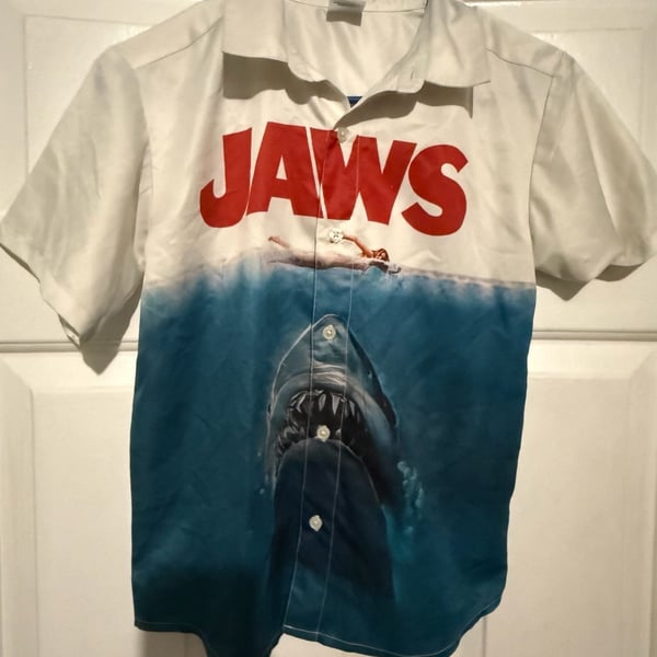 Official Jaws Movie Graphic Button Down Shirt Kids Size 10-12 Universal Studios