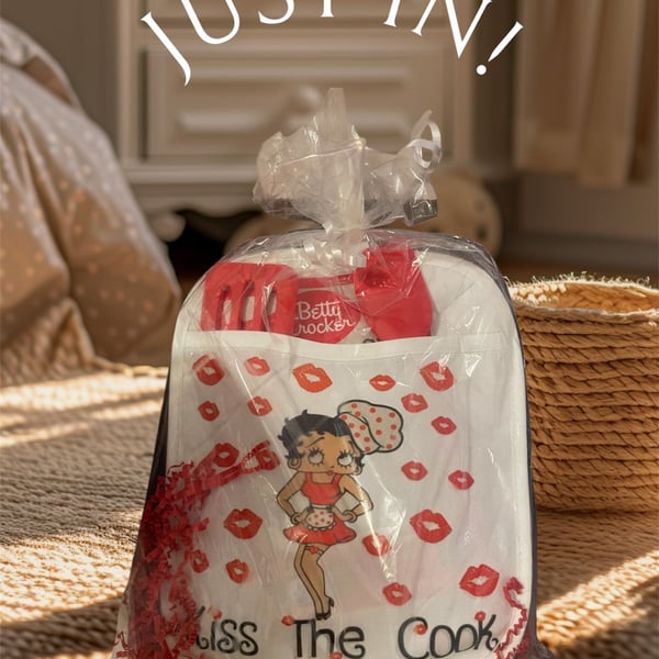 Betty Boop Kiss The Cook Kitchen Set with Betty Crocker Utensils