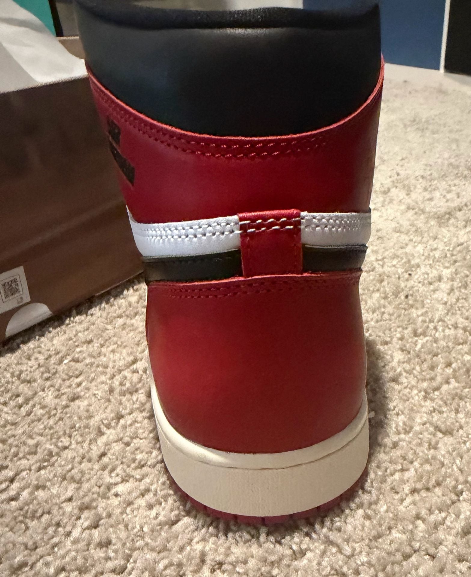 Air Jordan 1 Retro High OG "Black Toe" Size 12 6