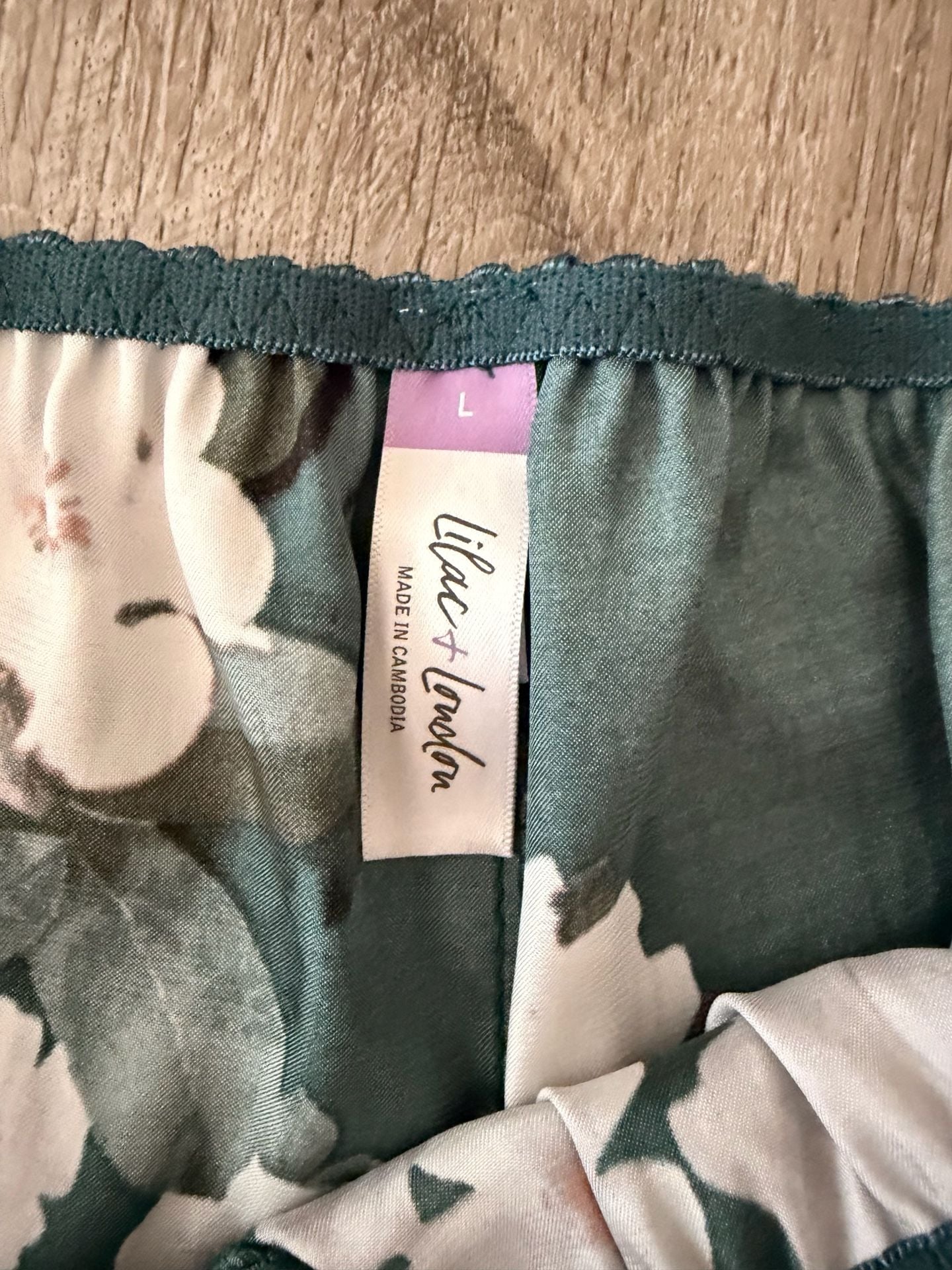 Lilac + London Floral Satin Pajama Set Size L 5