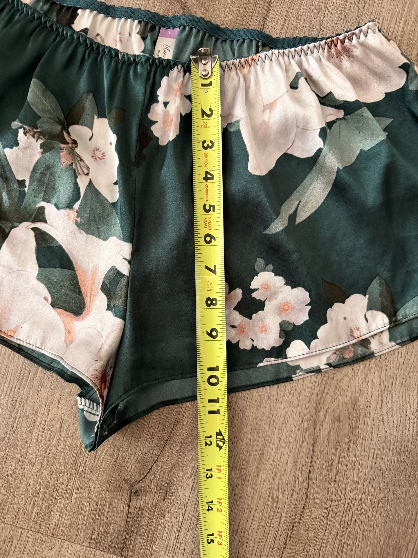 Lilac + London Floral Satin Pajama Set Size L 7
