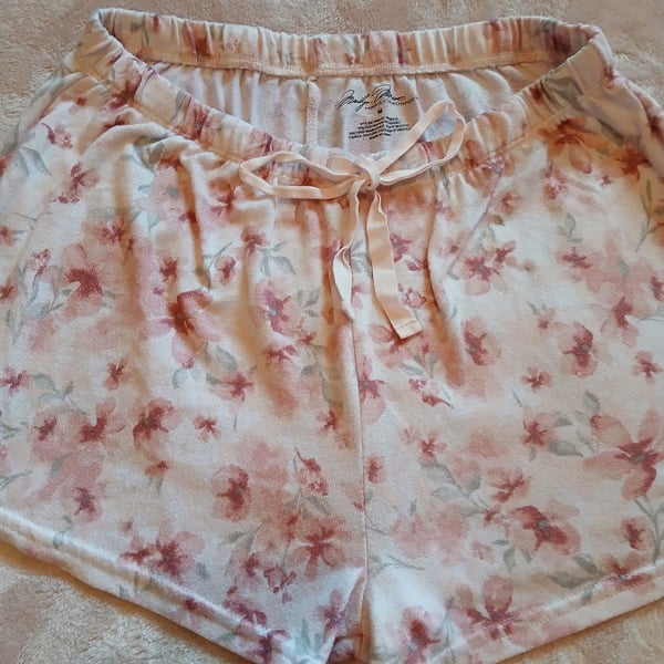 Marilyn Monroe Floral Print Lounge Shorts Size M