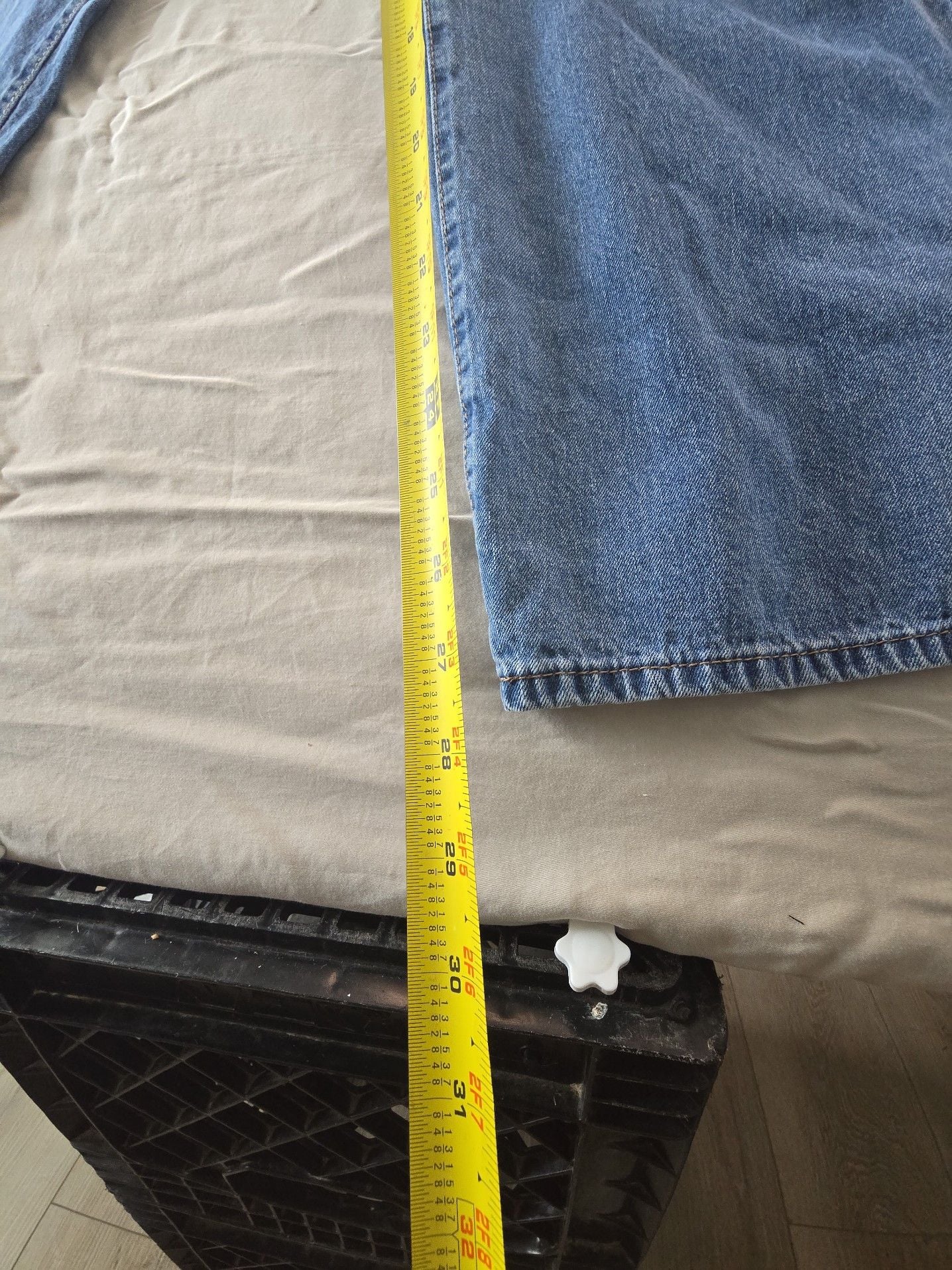 Wallflower The Skater Fit Jeans Size 9 14