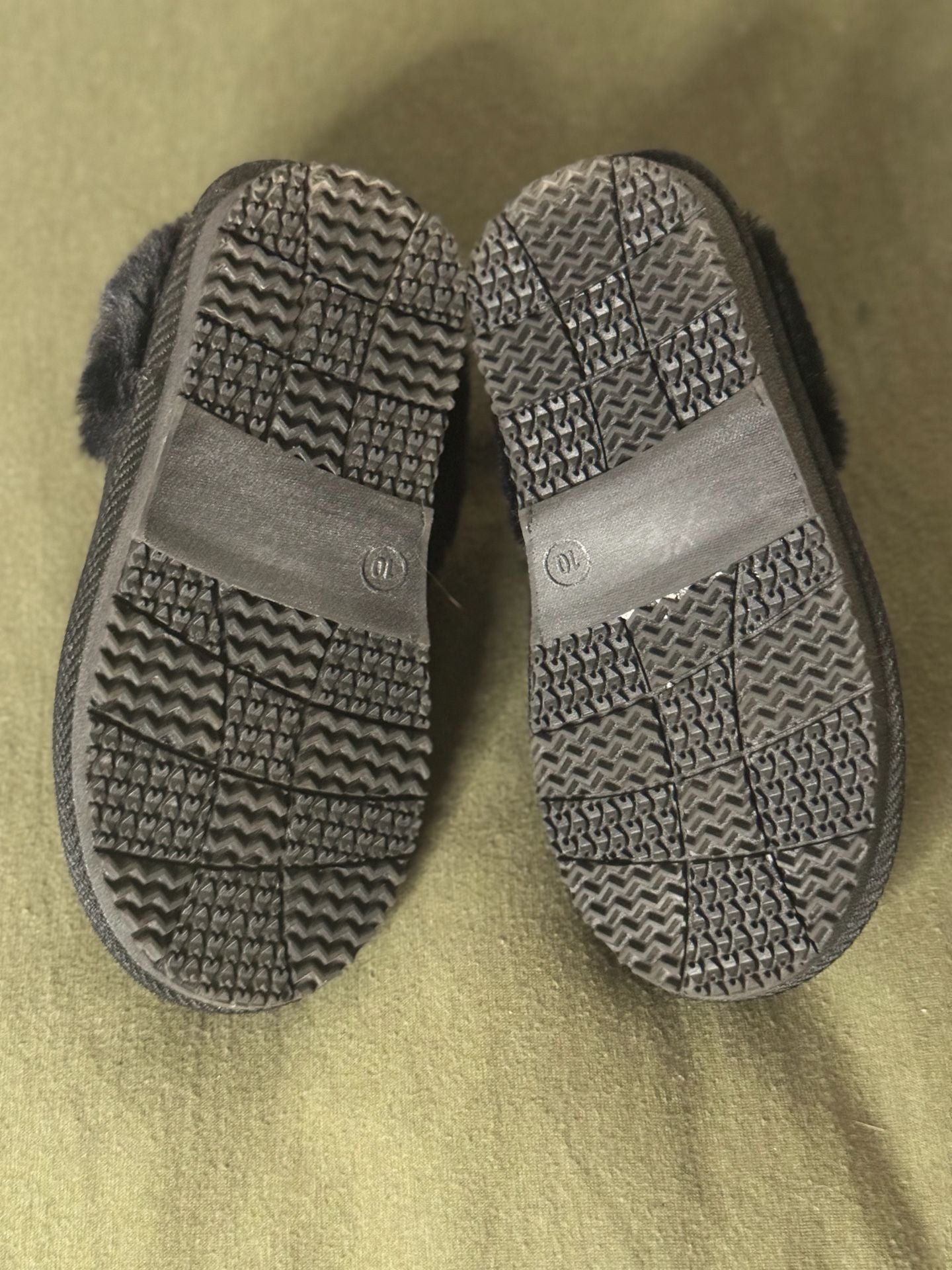 Nicole Miller Kids' black Fluffy Slide Slingback Slippers – 8