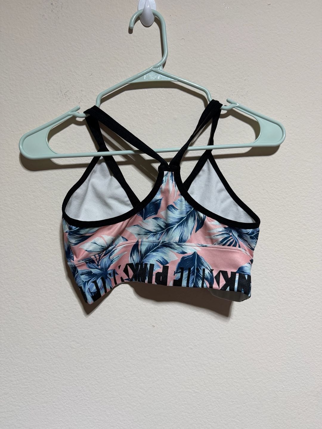 Victoria's Secret PINK Tropical Leaf Print Sports Bra Size M 2