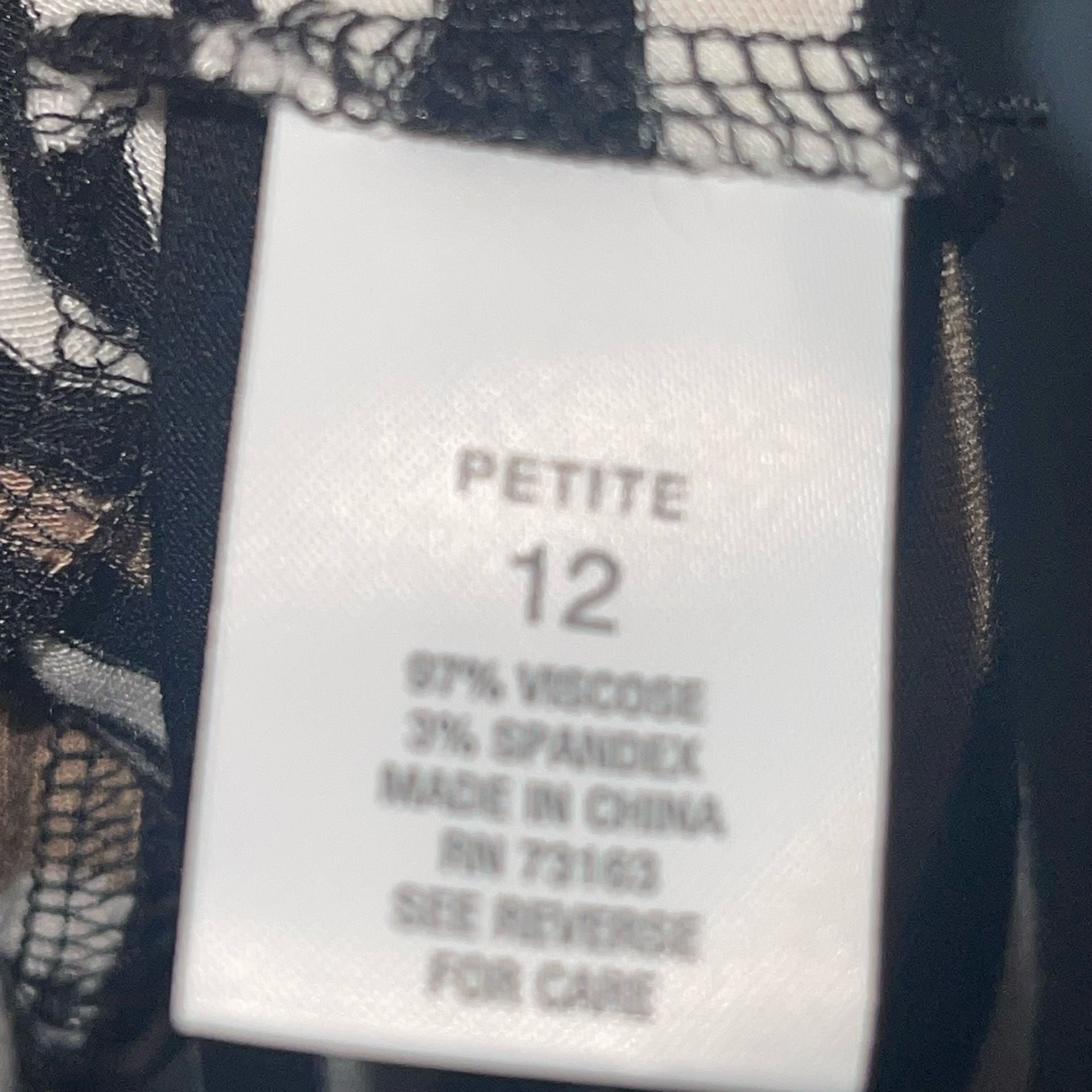 Size 12 Roz & Ali Petite Striped Sleeveless Maxi Dress 8