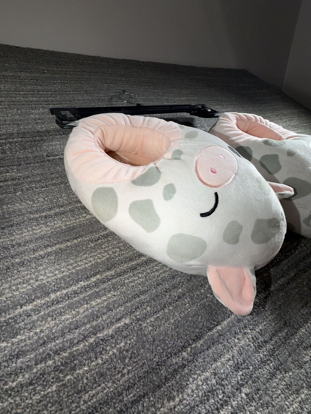 Squishmallows Cow Slippers Size L 8/9 7