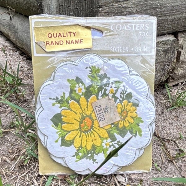Vintage Wi-Lo Inc. Floral Paper Coasters, Set of 16, 3.25 Inch