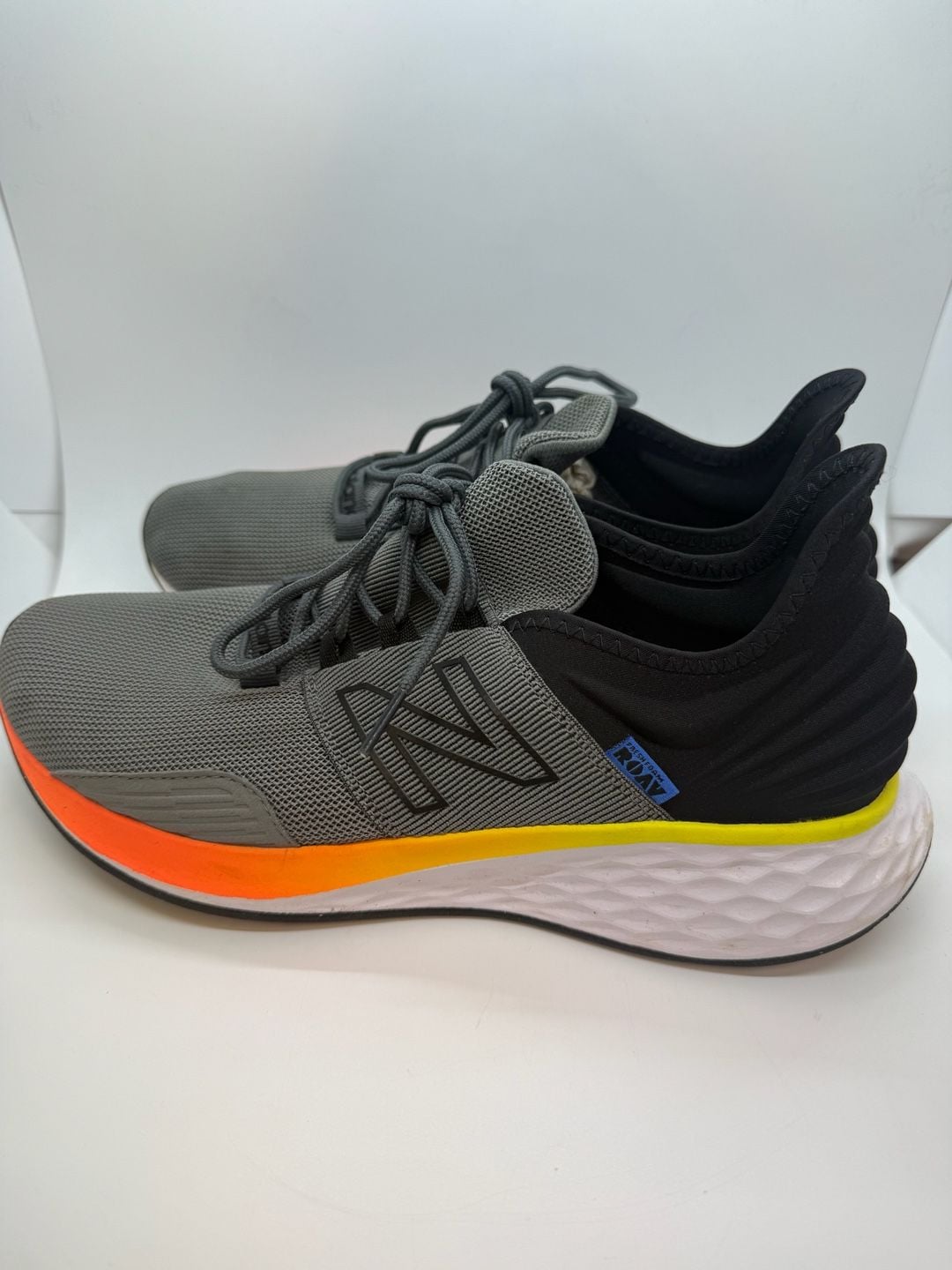 New Balance Fresh Foam Roav Mens Size 10 Running Shoes 4