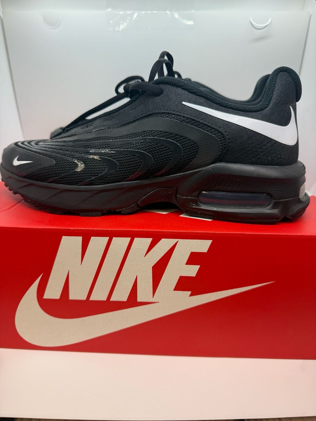 Nike Air Max Fire Mens Size 9 Bolt Black Sneakers 4