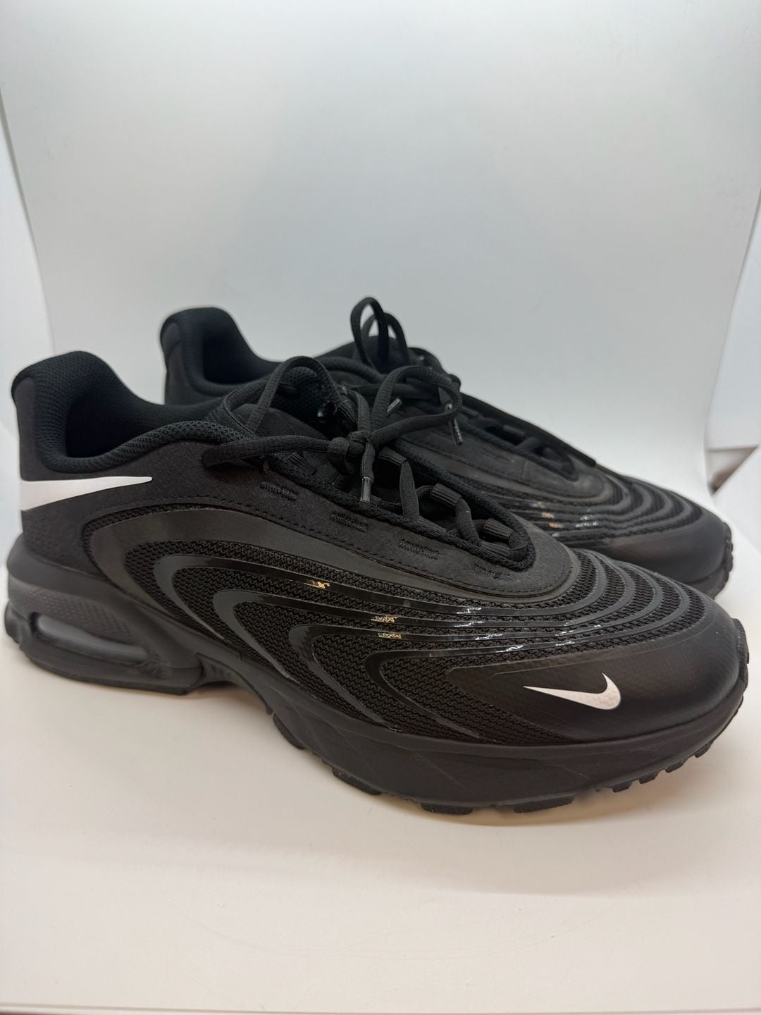Nike Air Max Fire Mens Size 9 Bolt Black Sneakers 6