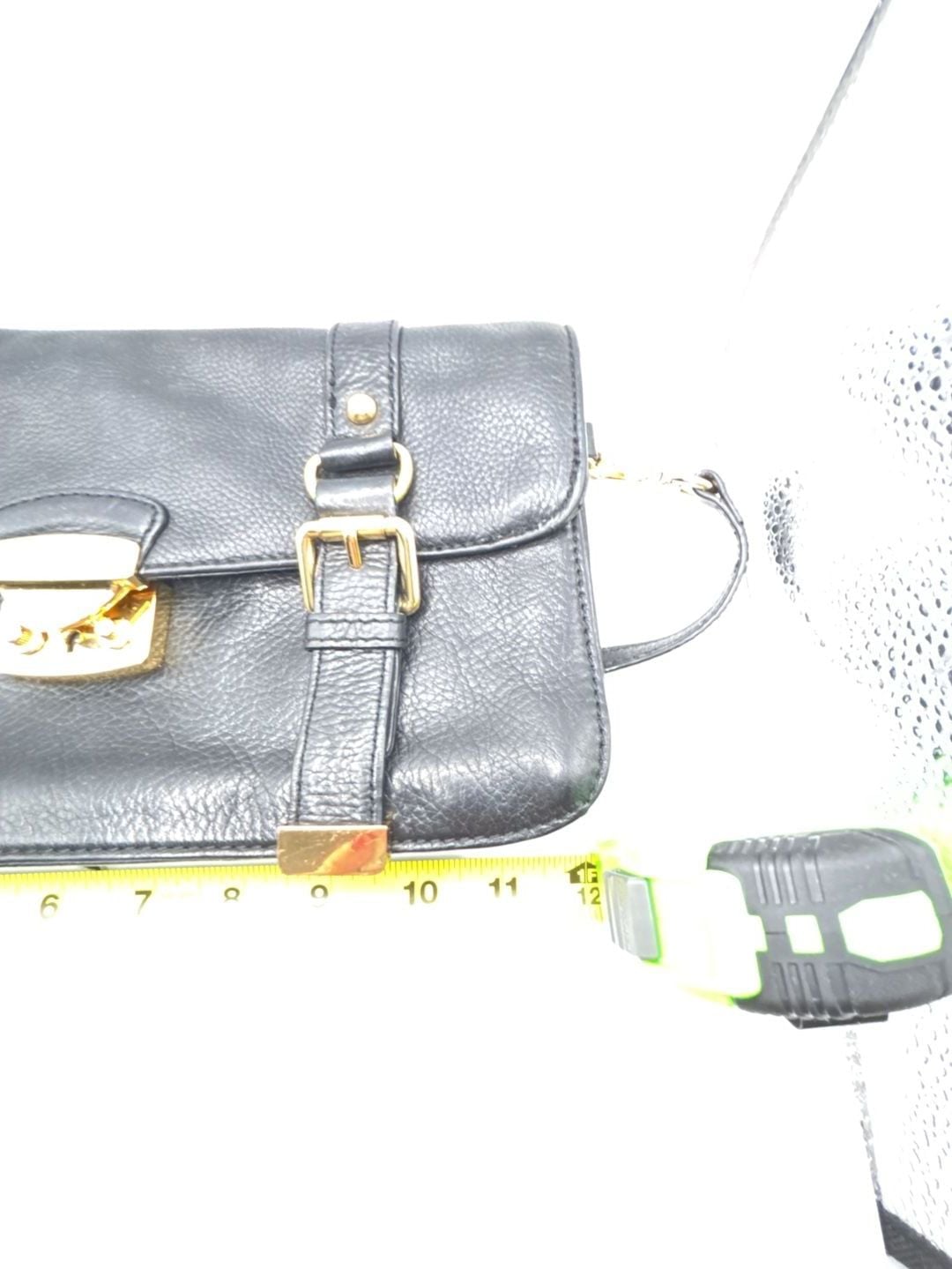 Cynthia Rowley Black Pebbled Leather Fold-Over Clutch Bag 10