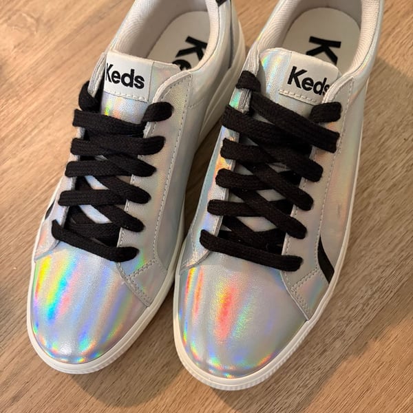 Keds Women's Size 7 Sneakers WH68009 metallic sneakers