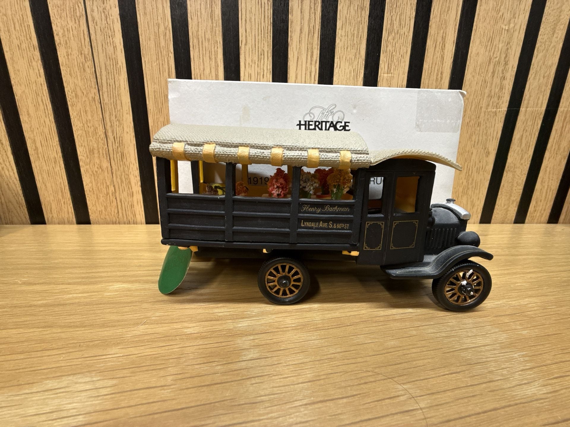 Department 56 Heritage Village Collection 1919 Bachman Wilcox Truck 3