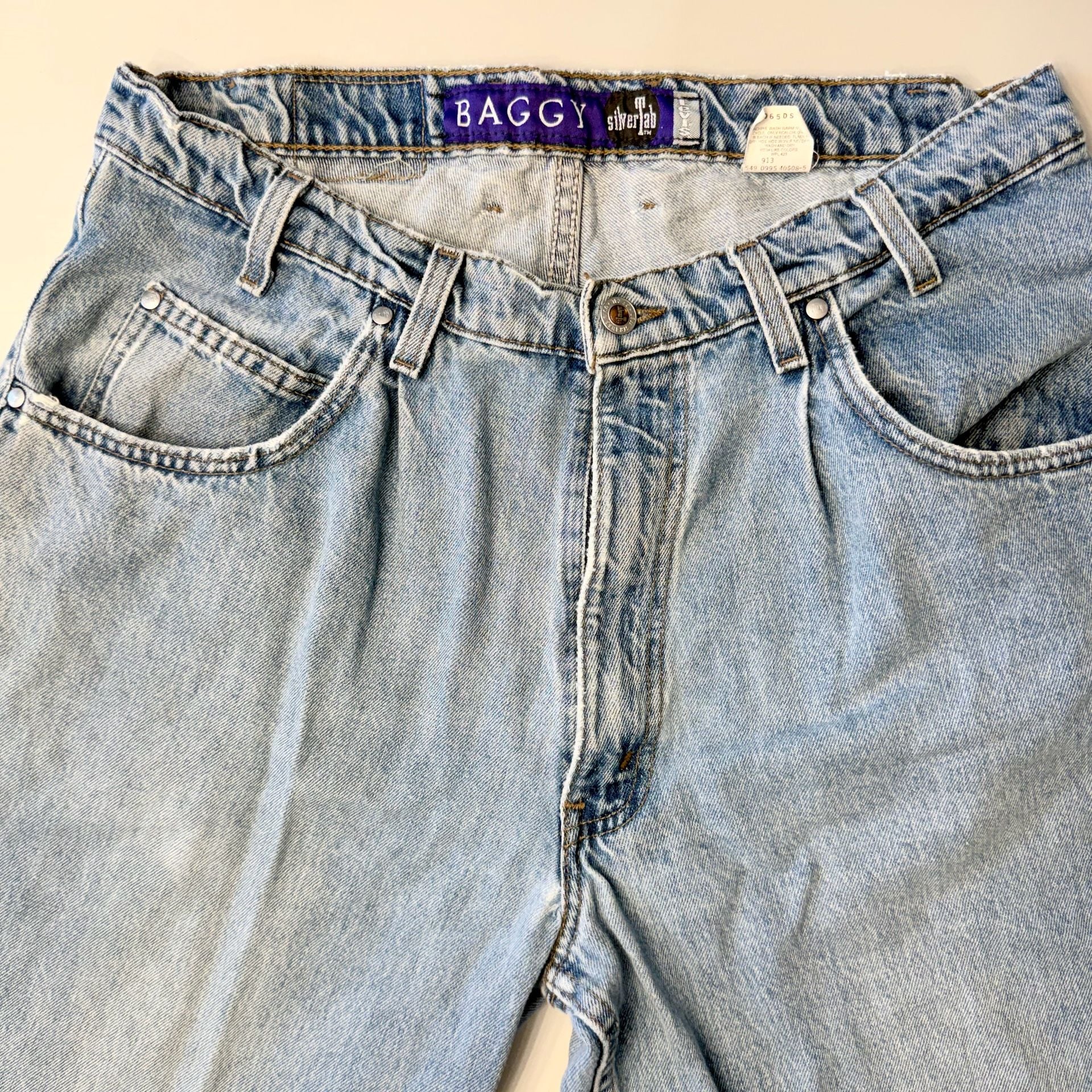 Product thumbnail 4