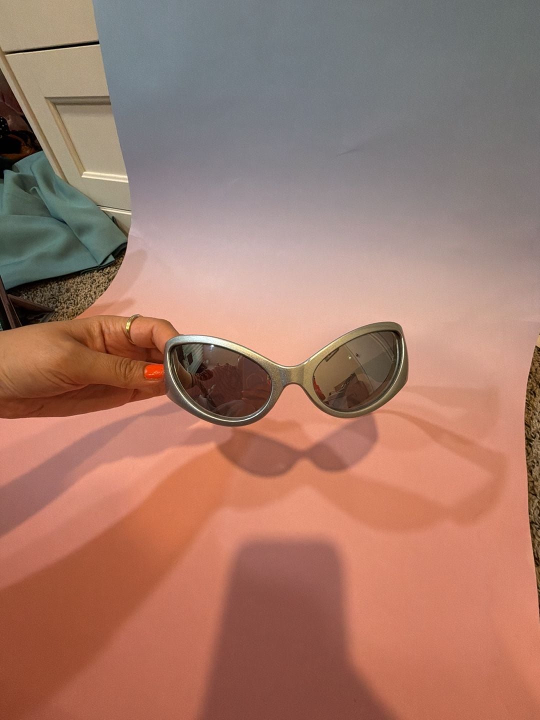 Vintage Y2K Silver Futuristic Wrap Around Sunglasses 5